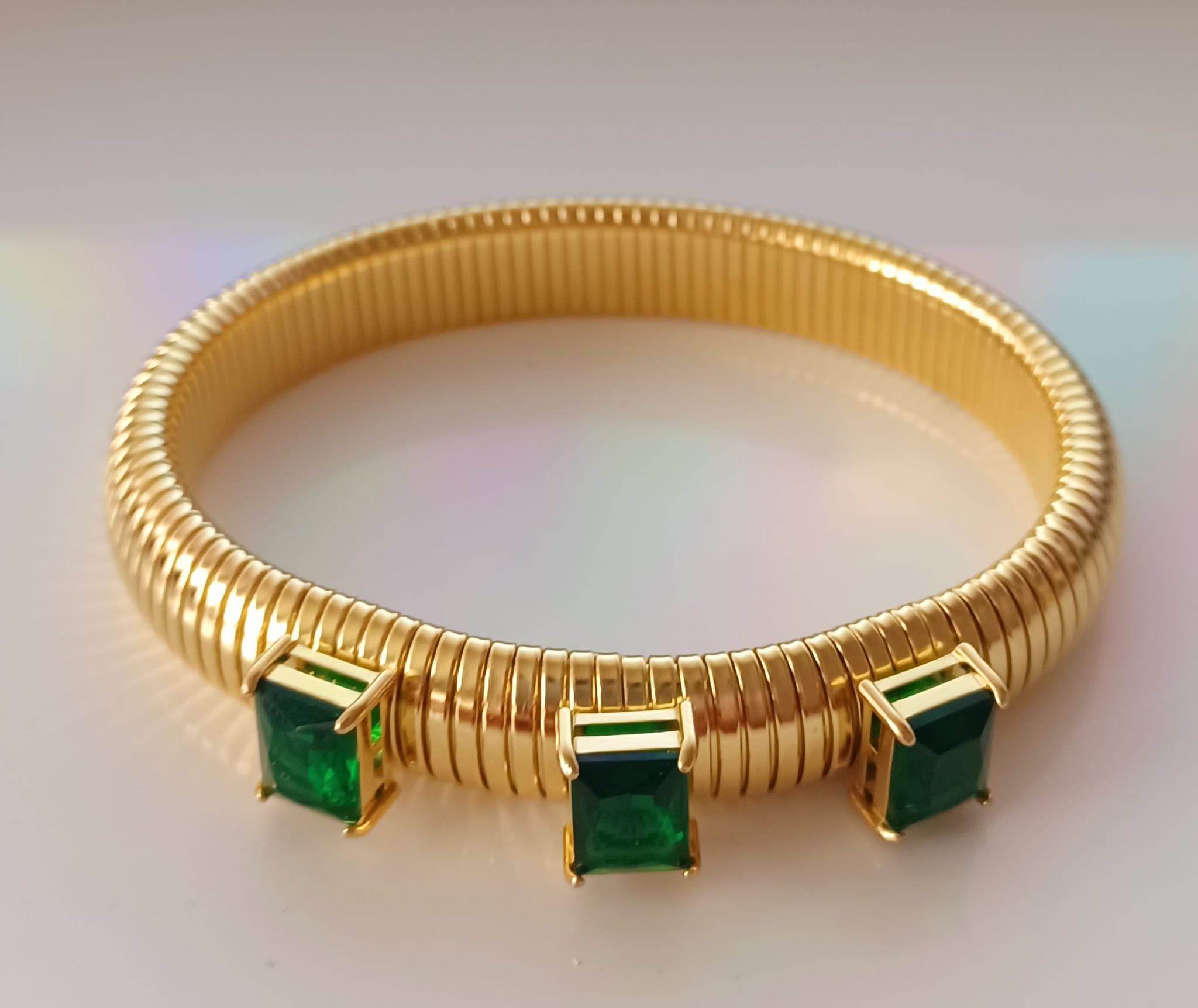 Bracelet, nouvelle collection avec Perle vert en acier inoxydable