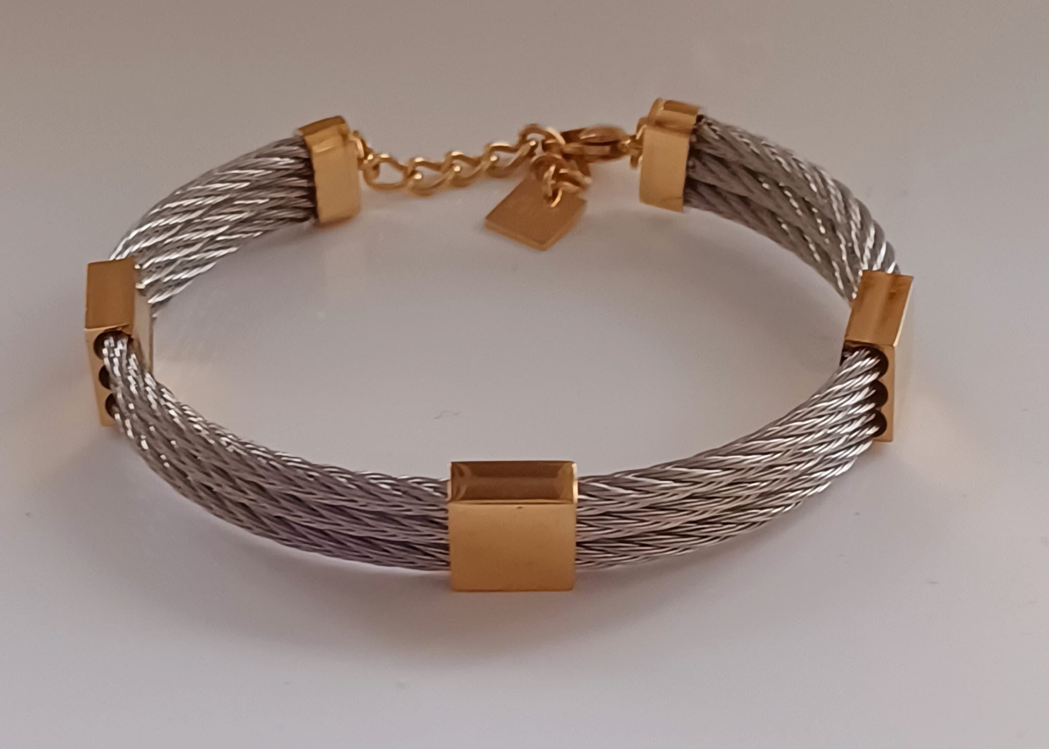 Bracelet luxueux en acier inoxydable