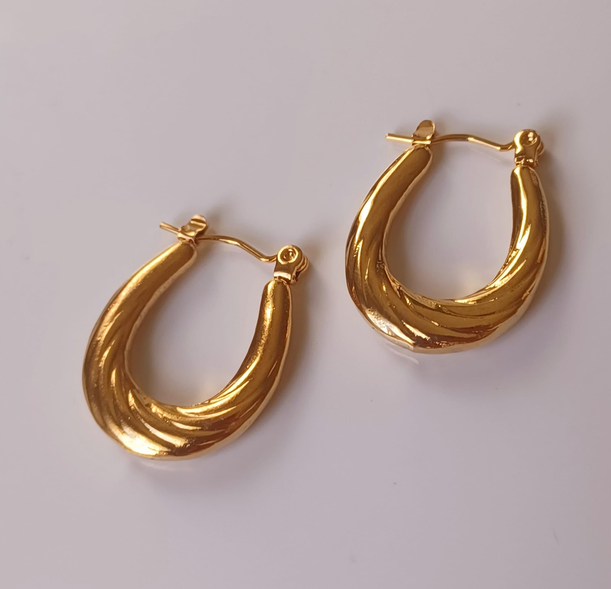 Boucles d’oreilles, nouvelle collection en acier inoxydable