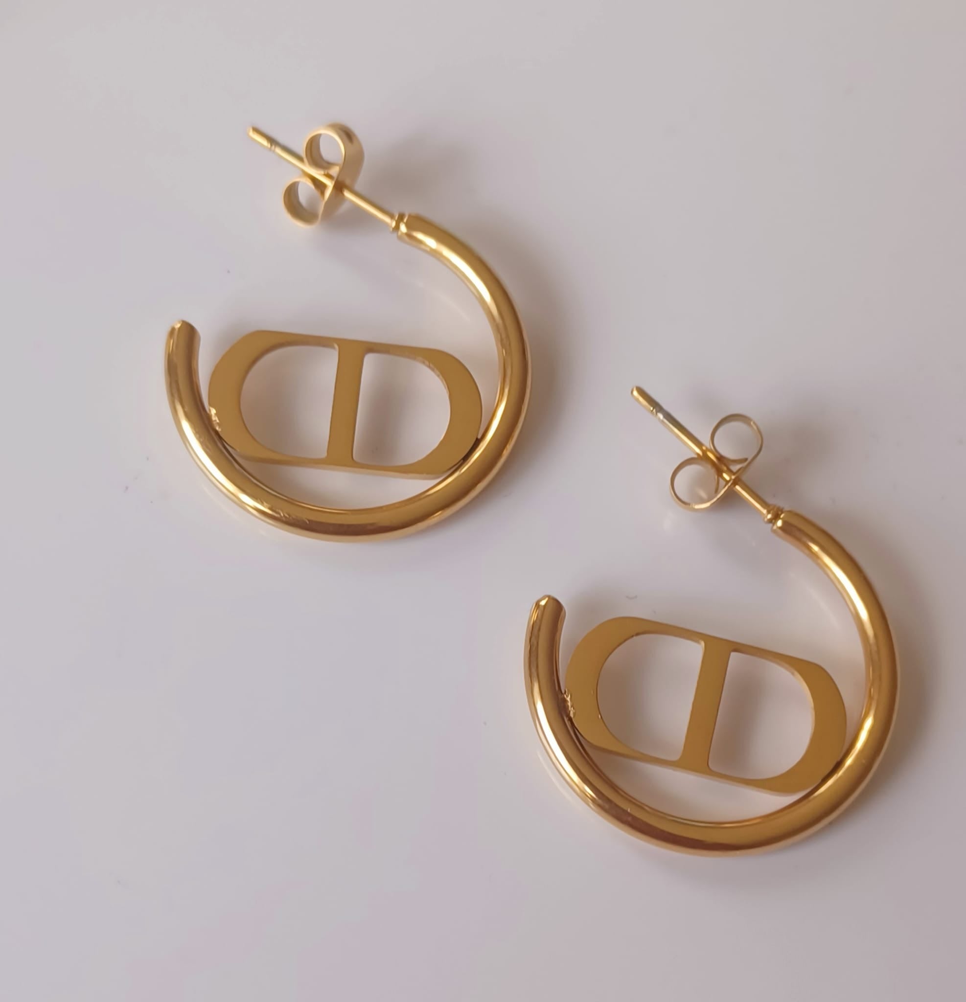 Boucles d’oreilles D&D nouvelle collection en acier inoxydable