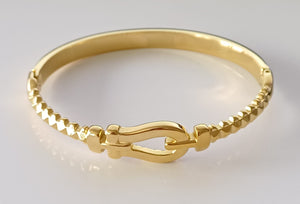 Bracelet tendance nouvelle collection en acier inoxydable