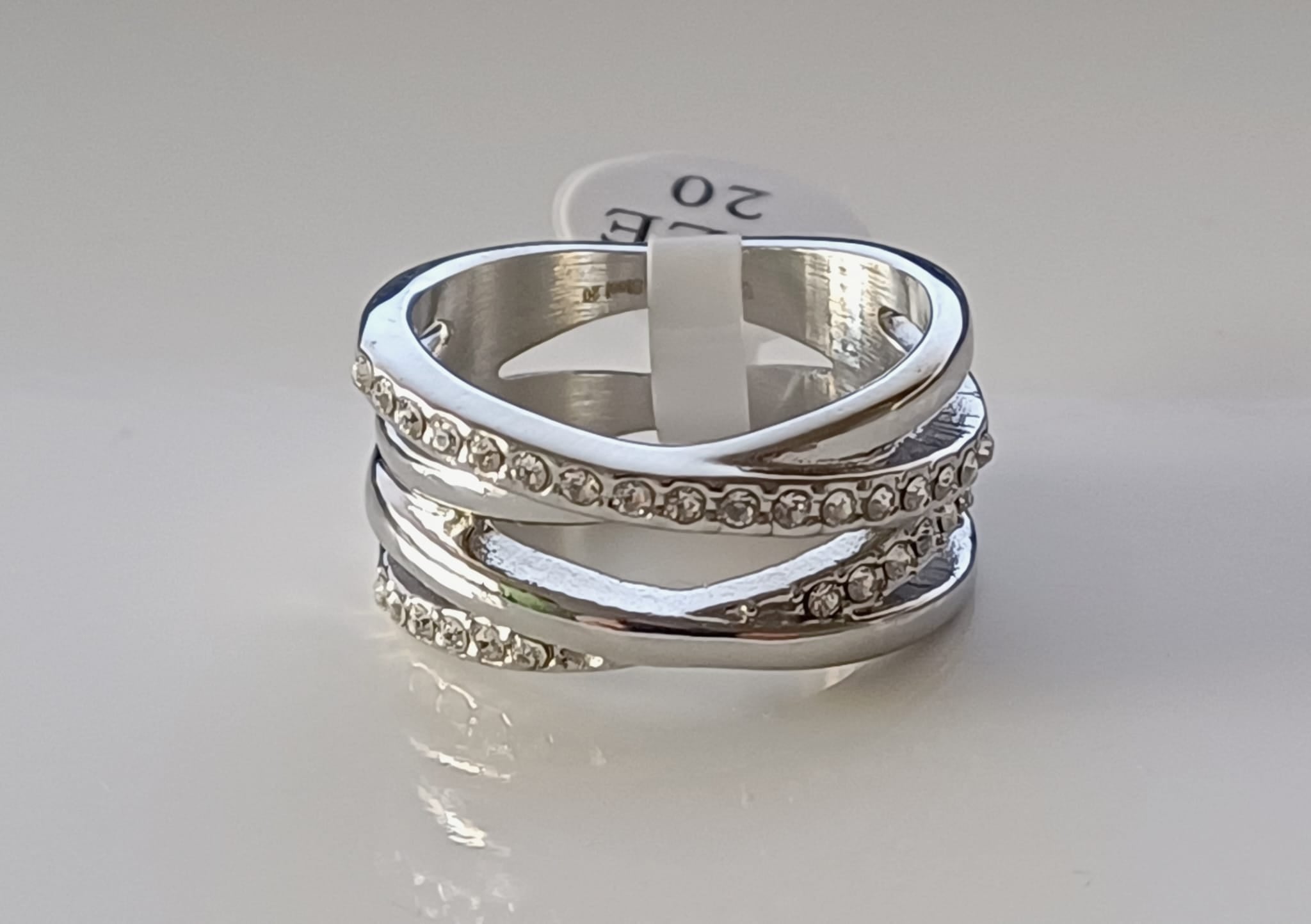 Bague argentée en acier inoxydable