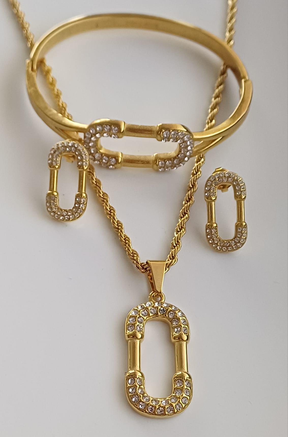 Parure nouvelle collection en acier inoxydable