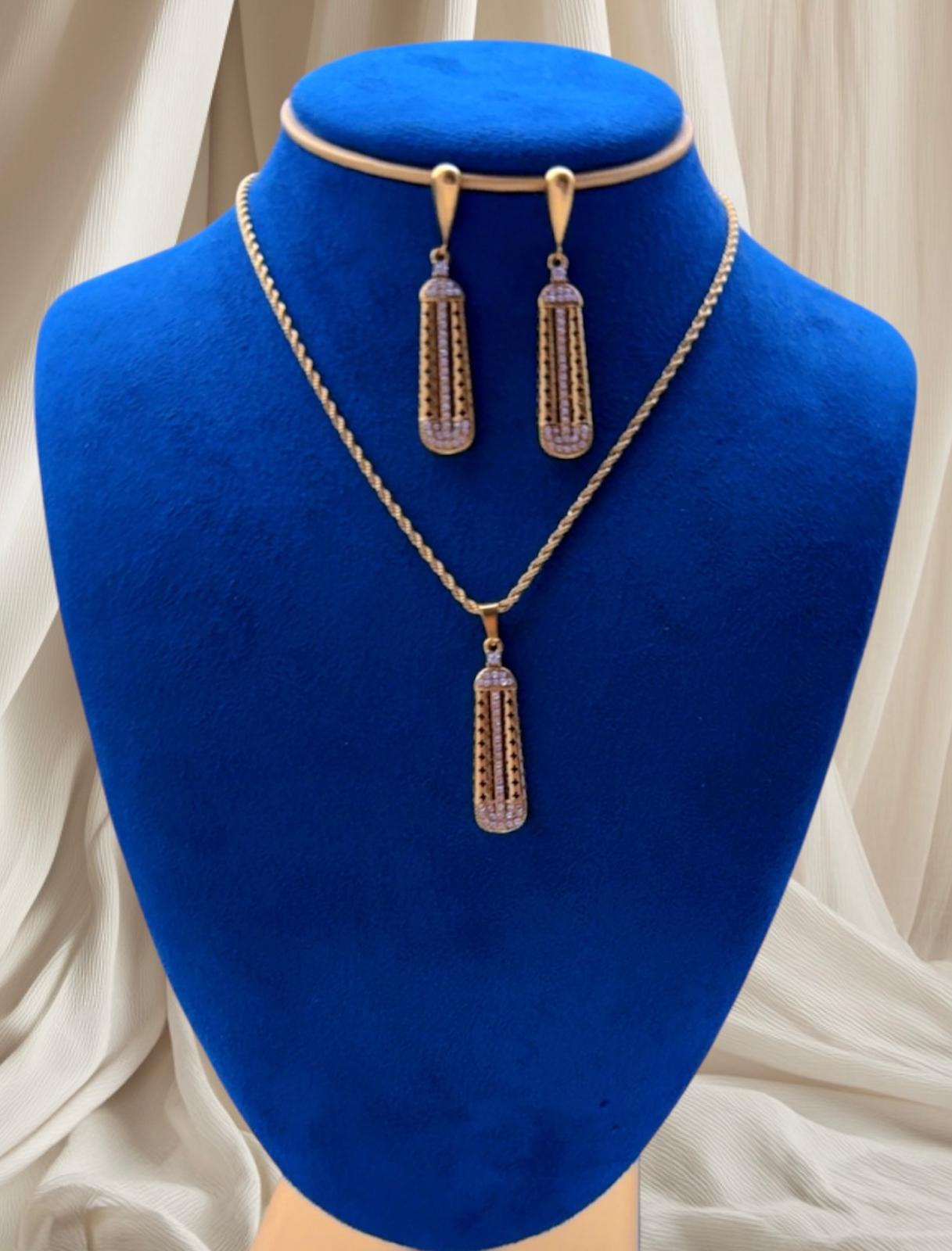 Parure nouvelle collection en acier inoxydable