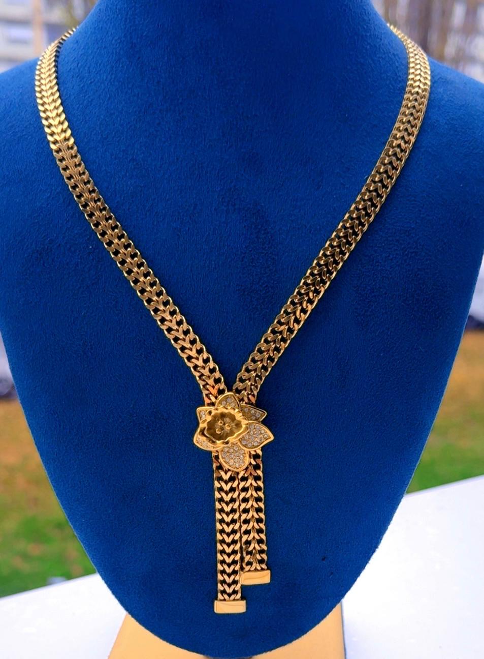 Collier americana fleur en acier inoxydable