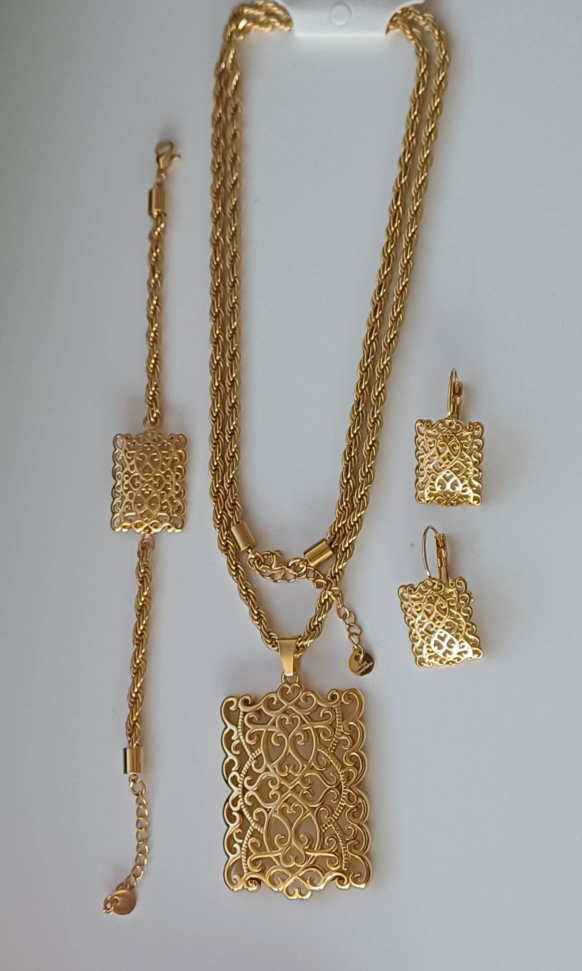 Parure nouvelle collection en acier inoxydable