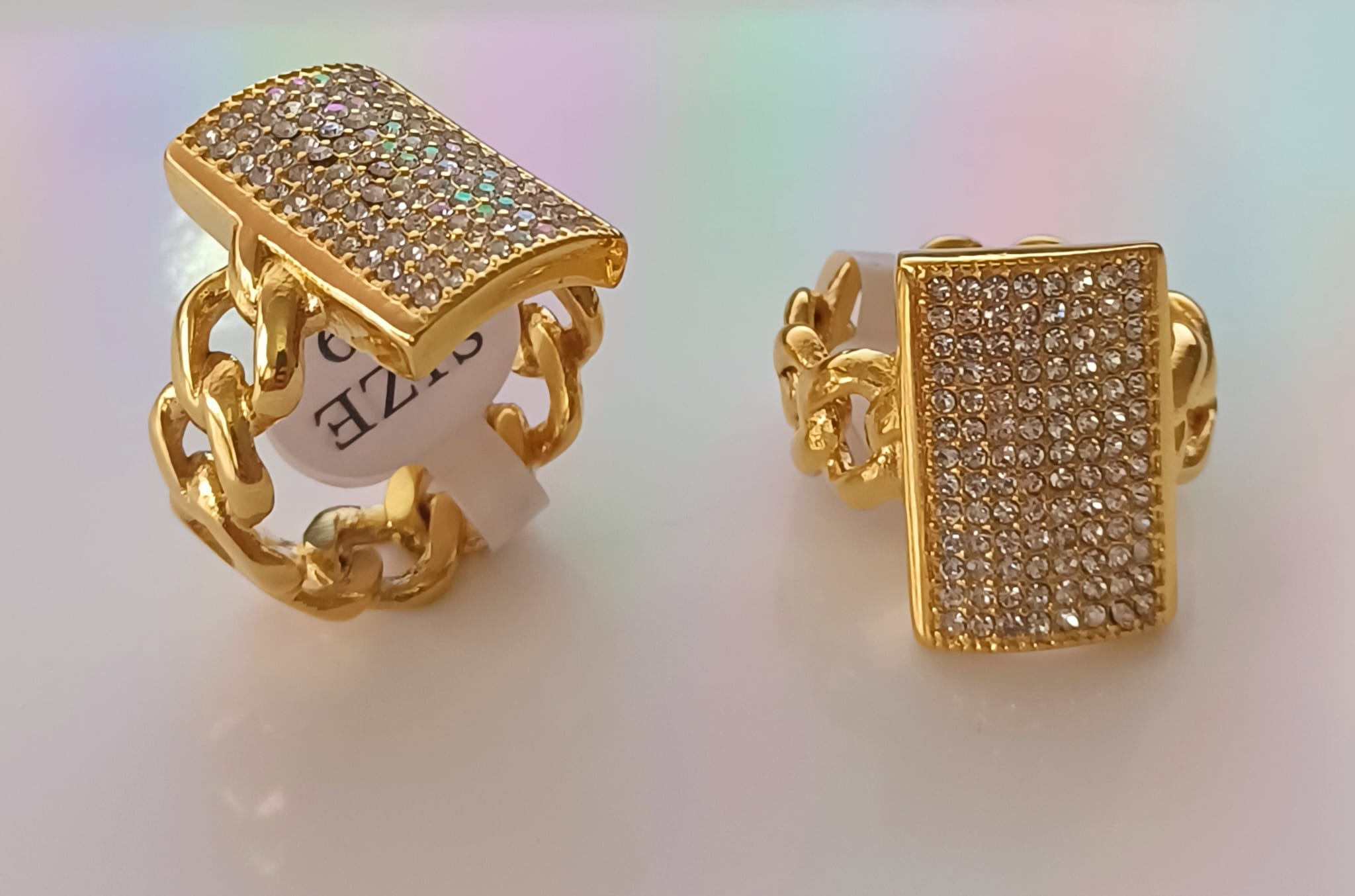 Bague avec strass nouvelle collection en acier inoxydable